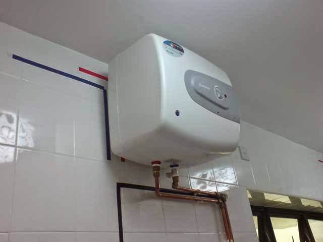 Thợ lắp đặt bình nóng lạnh tại Quận Thanh Xuân-0971728885