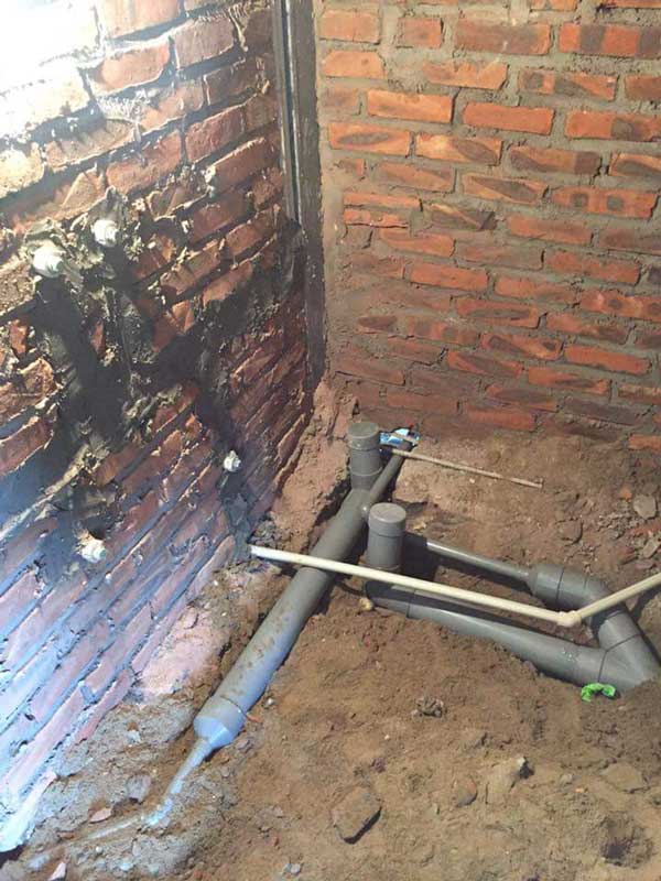lắp đặt ống nước nhà vệ sinh tại nhà